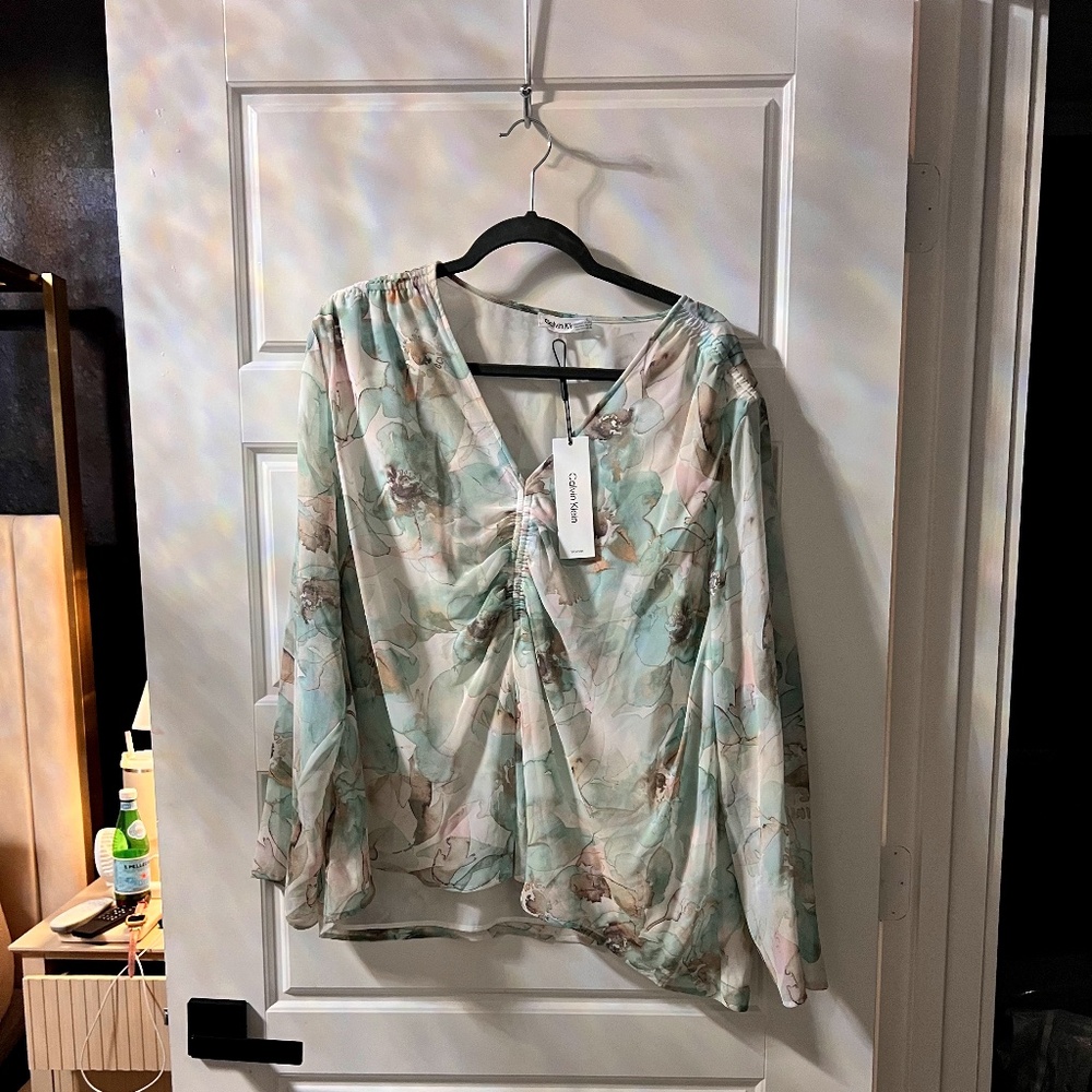 Calvin Klein Chiffon Floral Ruched Blouse 2x NWT